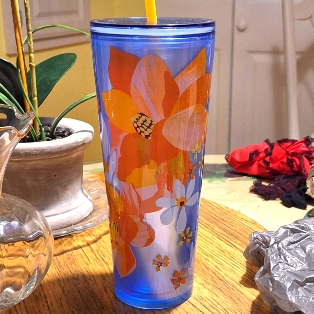Starbucks 2024 Blue Dichronic Magnolia and FlowersTumbler